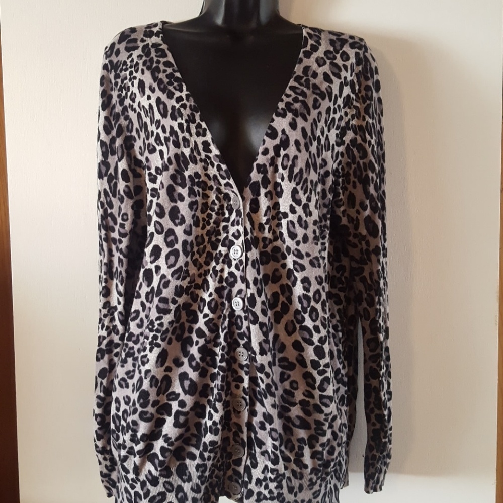 Like New Animal Print Cardigan